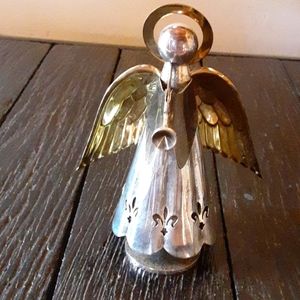 Music box, angel 😇,  silver body with goldish wings, turn/dance, see video